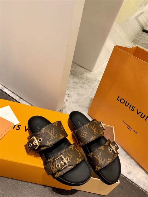 louis vuitton gürtel damen sale|louis vuitton slip on sandals.